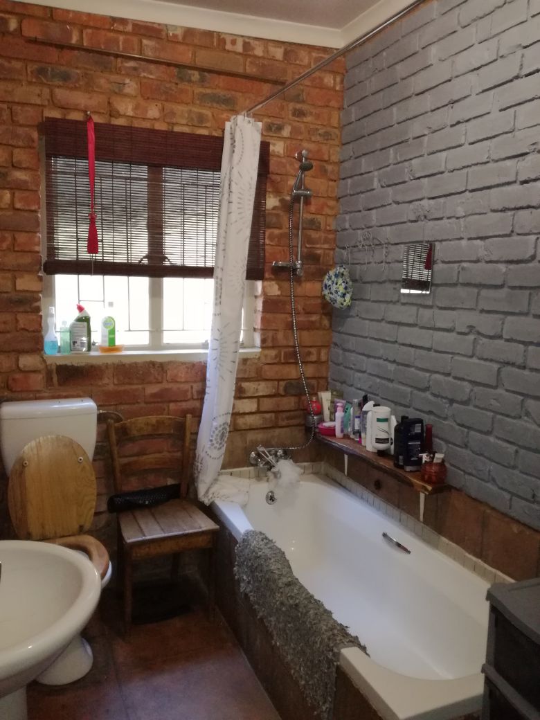 2 Bedroom Property for Sale in Melodie North West